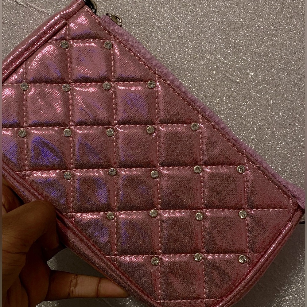 A cute handbag purse <3 !